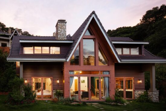 Lease versus Freehold and Share in Ownership