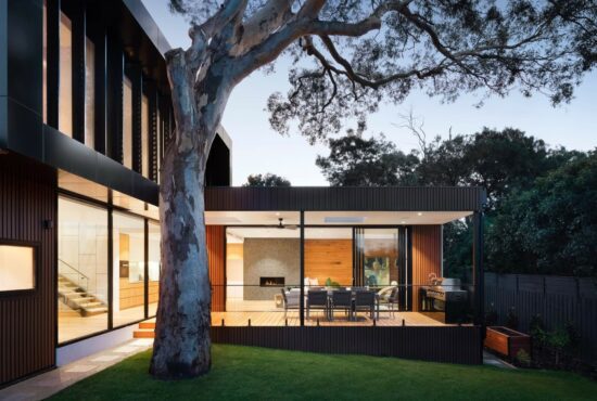 Modern Cutter Lane House Modern Cutter Lane House